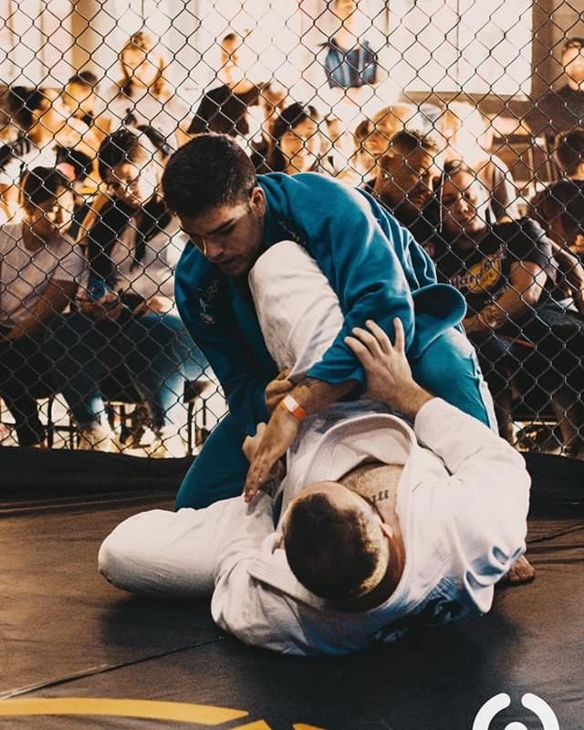 Treino de Jiu-Jitsu na Team Franci